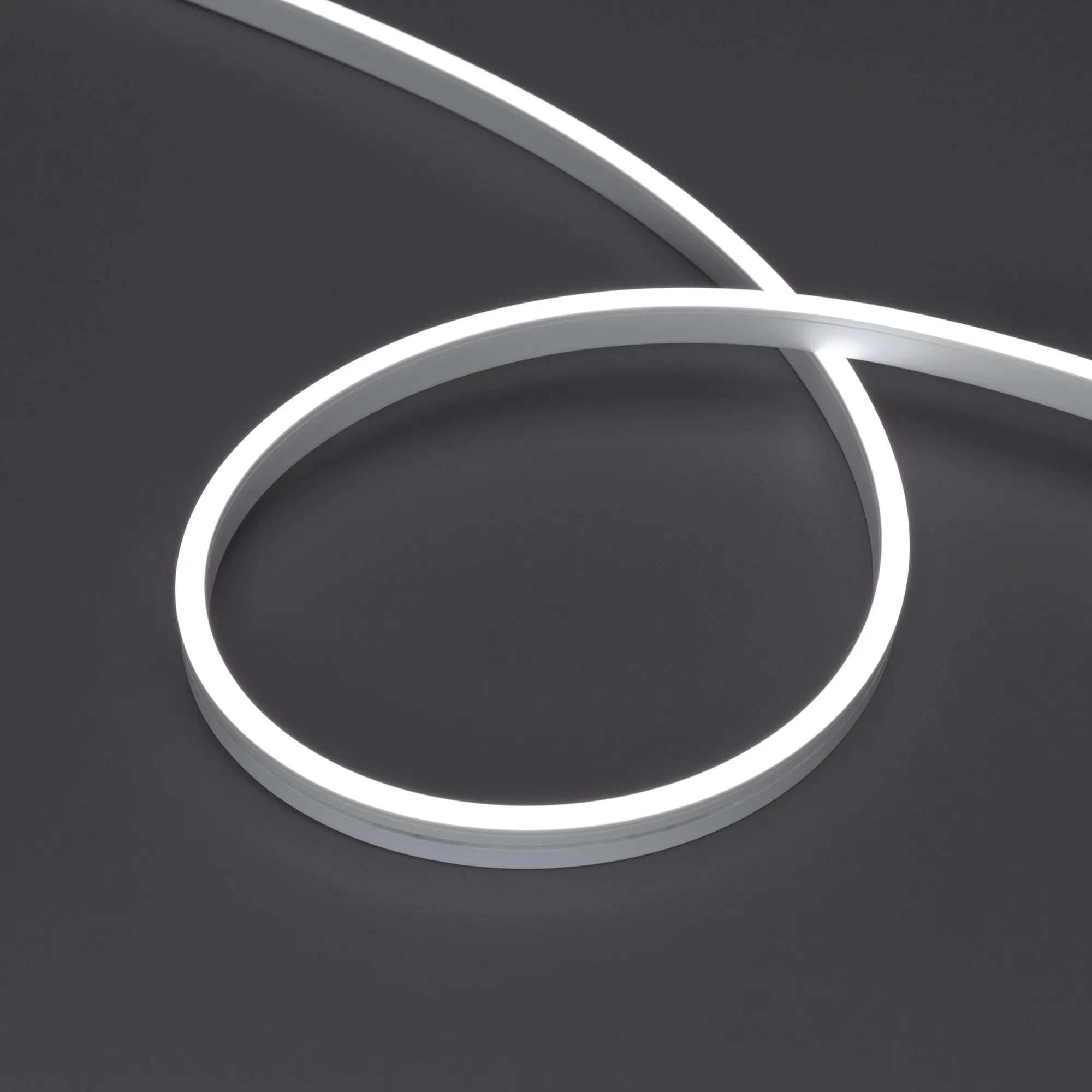 Лента светодиодная герметичная MOONLIGHT-SIDE-A120-06x12mm 24V White6000 (9.6 W/m, IP65, 5m, wire x2) (Arlight, Вывод прямой, 3 года)